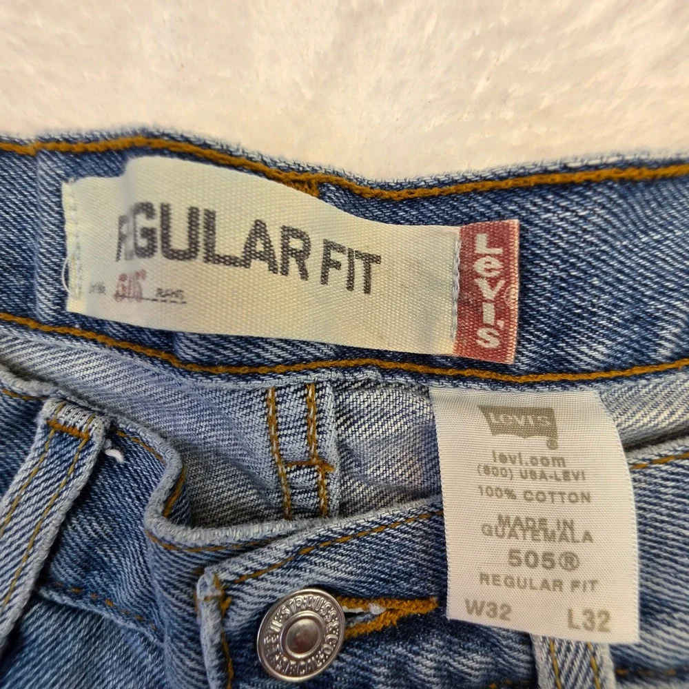 Levis levis 505